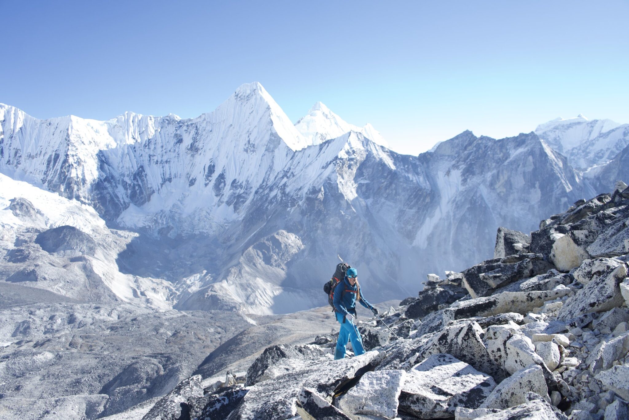 Moving Mountains: Perspective and Possibility from Brain Injury and Vision Loss to the World's Highest Peaks